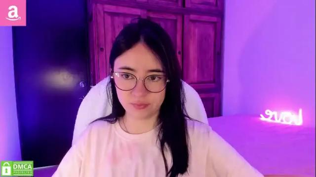 Image 7 of alicee_2 Stream on Chaturbate on 5 months ago