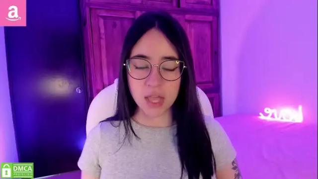 Image 12 of alicee_2 Stream on Chaturbate on 4 months ago