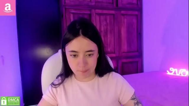 Image 12 of alicee_2 Stream on Chaturbate on 3 months ago