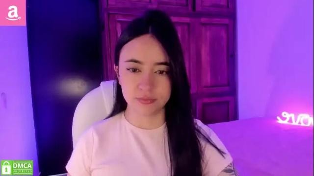 Image 7 of alicee_2 Stream on Chaturbate on 3 months ago