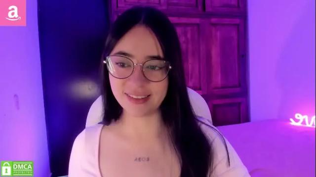 Image 10 of alicee_2 Stream on Chaturbate on 3 months ago