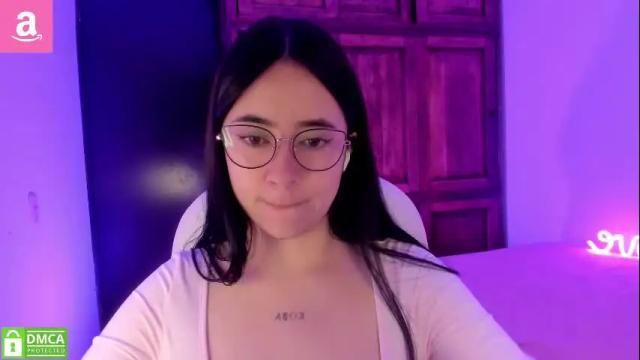 Image 11 of alicee_2 Stream on Chaturbate on 3 months ago