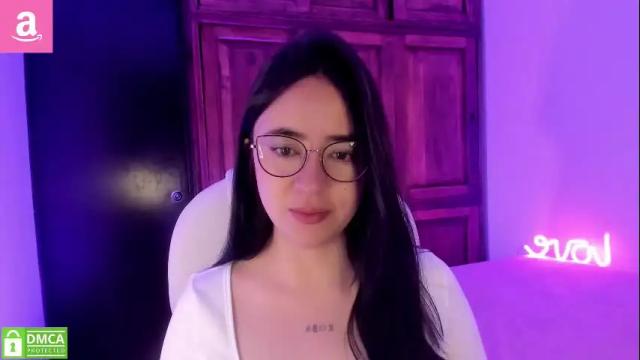 Image 12 of alicee_2 Stream on Chaturbate on 3 months ago
