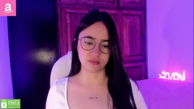 Image 8 of alicee_2 Stream on Chaturbate on 3 months ago