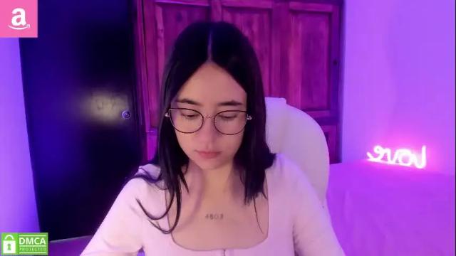 Image 6 of alicee_2 Stream on Chaturbate on 3 months ago