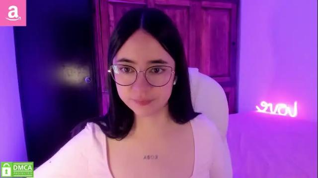 Image 8 of alicee_2 Stream on Chaturbate on 3 months ago