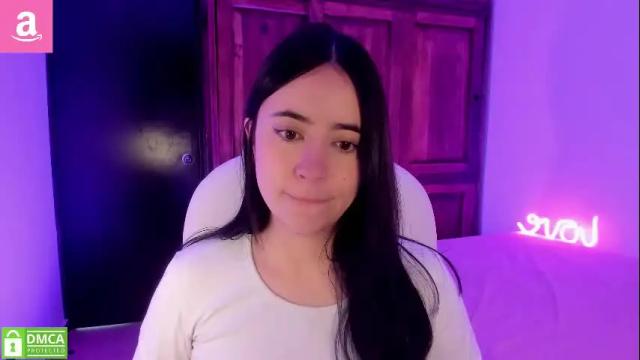 Image 11 of alicee_2 Stream on Chaturbate on 3 months ago