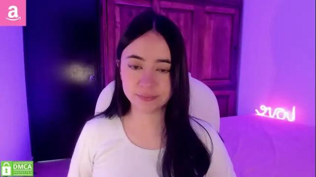 Image 12 of alicee_2 Stream on Chaturbate on 3 months ago