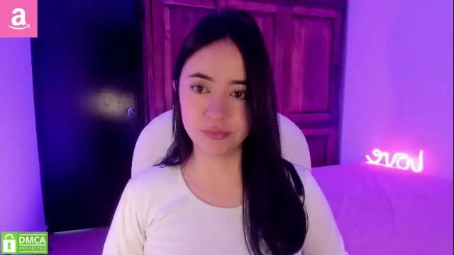 Image 2 of alicee_2 Stream on Chaturbate on 3 months ago