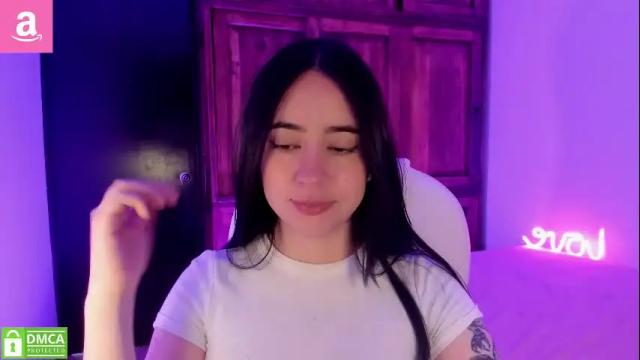 Image 4 of alicee_2 Stream on Chaturbate on 3 months ago