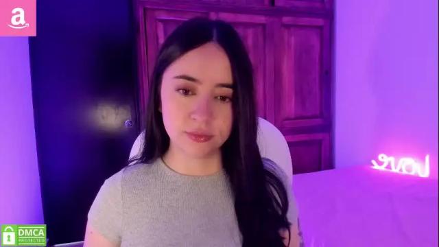 Image 2 of alicee_2 Stream on Chaturbate on 2 months ago