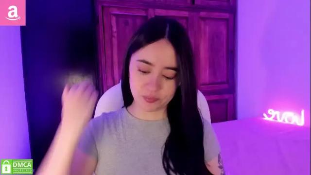 Image 4 of alicee_2 Stream on Chaturbate on 2 months ago