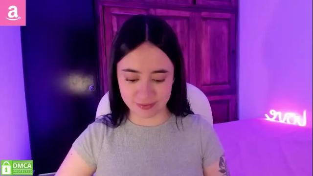 Image 6 of alicee_2 Stream on Chaturbate on 2 months ago