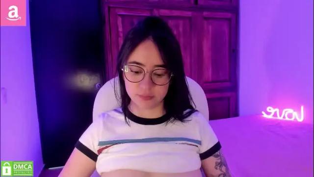 Image 10 of alicee_2 Stream on Chaturbate on 2 months ago