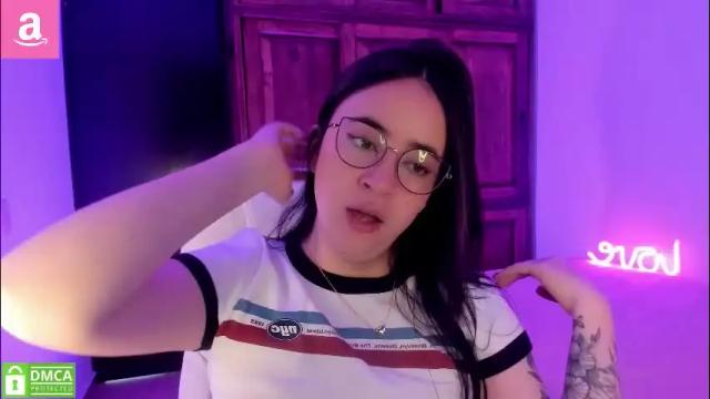 Image 4 of alicee_2 Stream on Chaturbate on 2 months ago