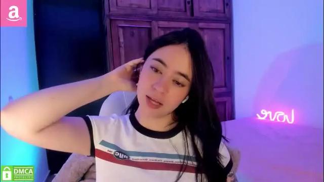 Image 3 of alicee_2 Stream on Chaturbate on 1 month ago