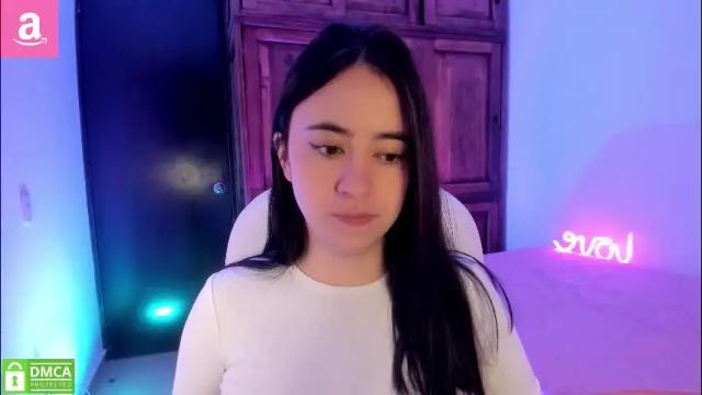 Image 4 of alicee_2 Stream on Chaturbate on 1 month ago