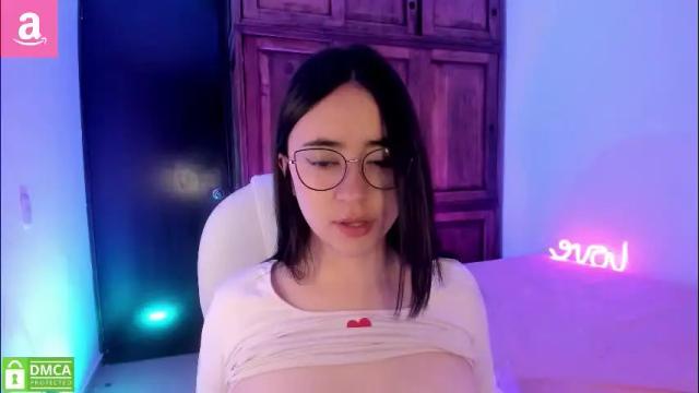 Image 2 of alicee_2 Stream on Chaturbate on 1 month ago