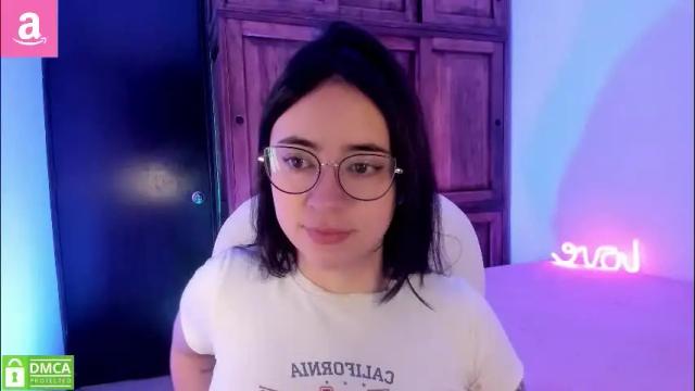 Image 3 of alicee_2 Stream on Chaturbate on 16 hours ago
