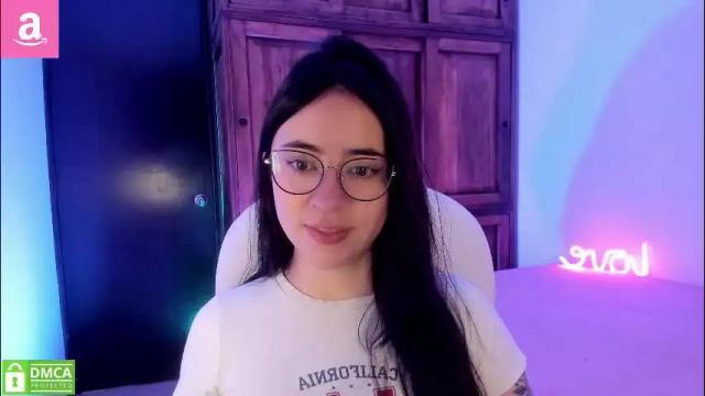 Image 4 of alicee_2 Stream on Chaturbate on 16 hours ago