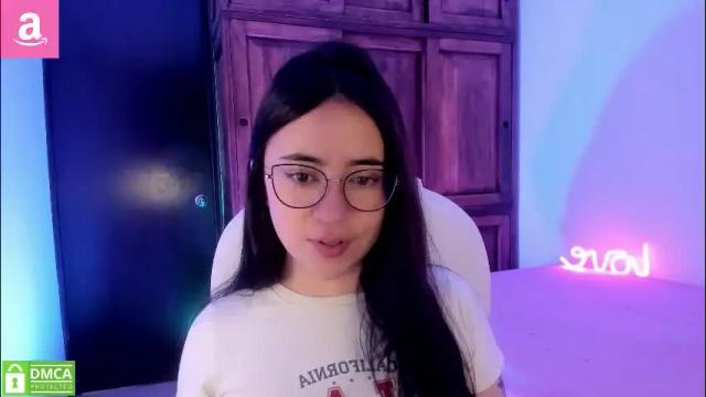 Image 6 of alicee_2 Stream on Chaturbate on 16 hours ago