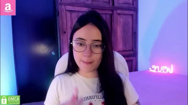 Image 7 of alicee_2 Stream on Chaturbate on 16 hours ago