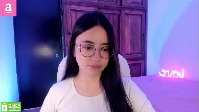 Image 12 of alicee_2 Stream on Chaturbate on 3 months ago