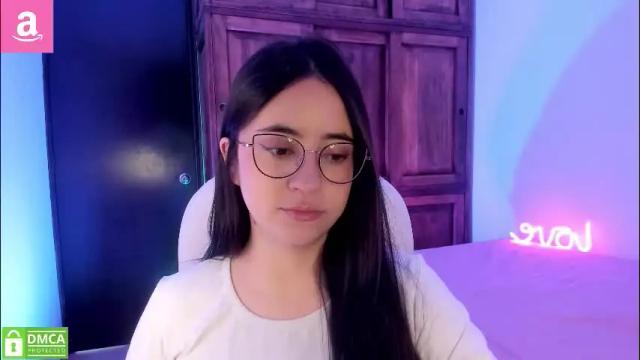 Image 4 of alicee_2 Stream on Chaturbate on 3 months ago