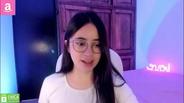 Image 6 of alicee_2 Stream on Chaturbate on 3 months ago