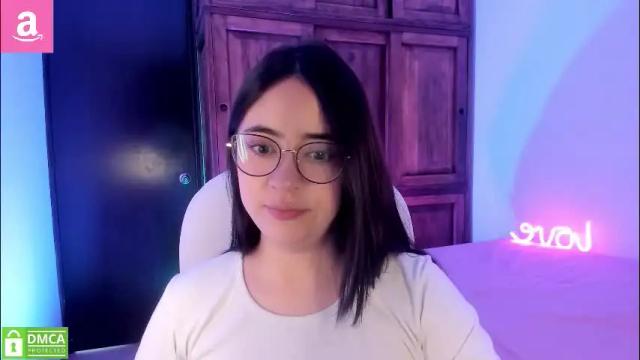 Image 8 of alicee_2 Stream on Chaturbate on 3 months ago