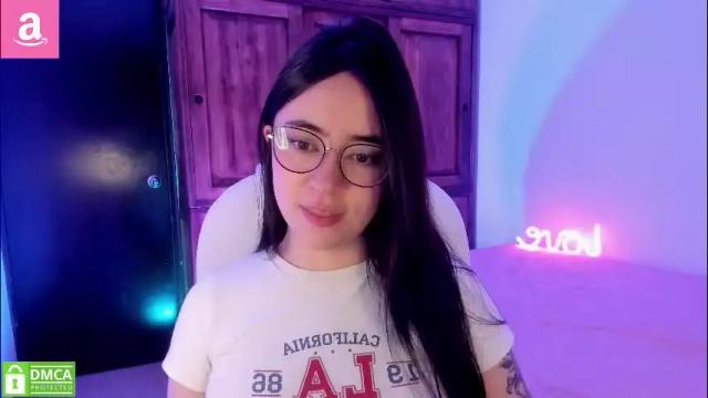 Image 10 of alicee_2 Stream on Chaturbate on 2 months ago