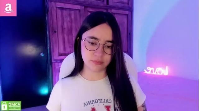 Image 8 of alicee_2 Stream on Chaturbate on 2 months ago
