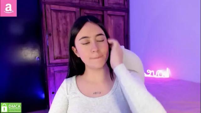 Image 12 of alicee_2 Stream on Chaturbate on 2 months ago