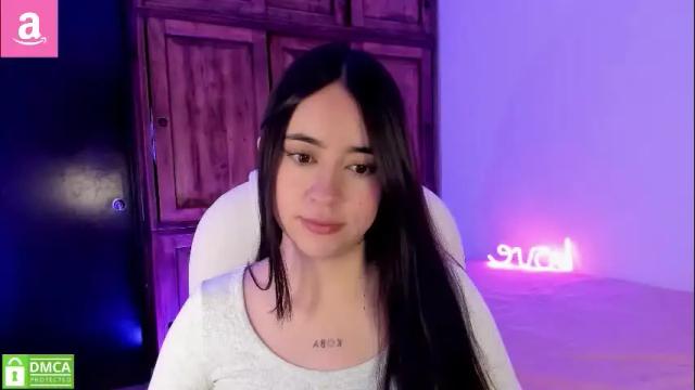 Image 2 of alicee_2 Stream on Chaturbate on 2 months ago