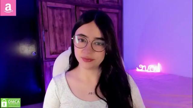 Image 7 of alicee_2 Stream on Chaturbate on 2 months ago