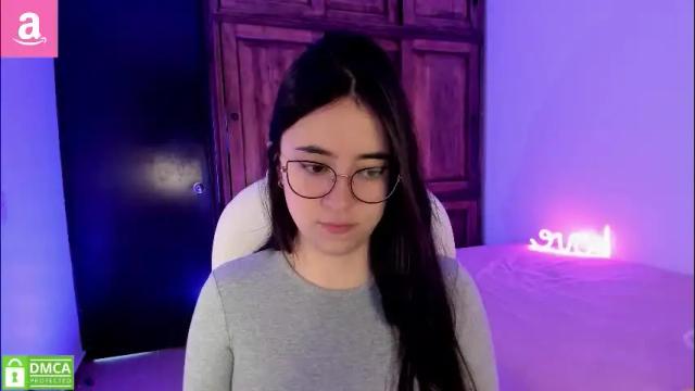 Image 10 of alicee_2 Stream on Chaturbate on 2 months ago