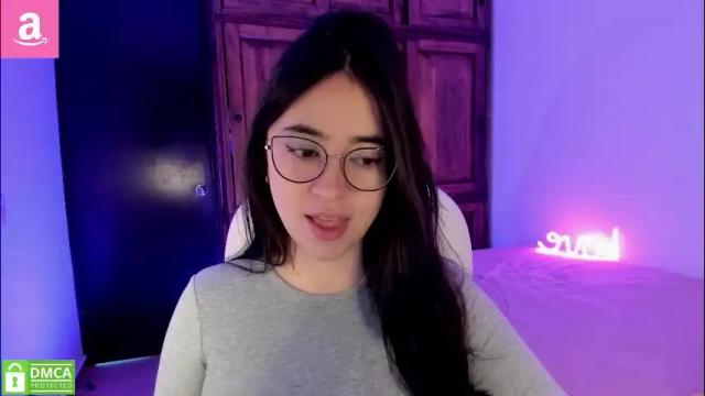 Image 4 of alicee_2 Stream on Chaturbate on 2 months ago