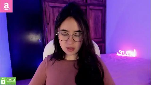 Image 2 of alicee_2 Stream on Chaturbate on 1 month ago