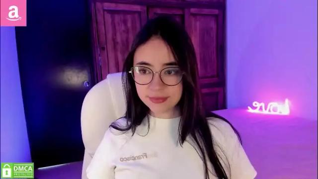 Image 8 of alicee_2 Stream on Chaturbate on 1 month ago