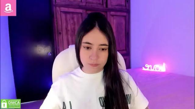 Image 2 of alicee_2 Stream on Chaturbate on 1 month ago