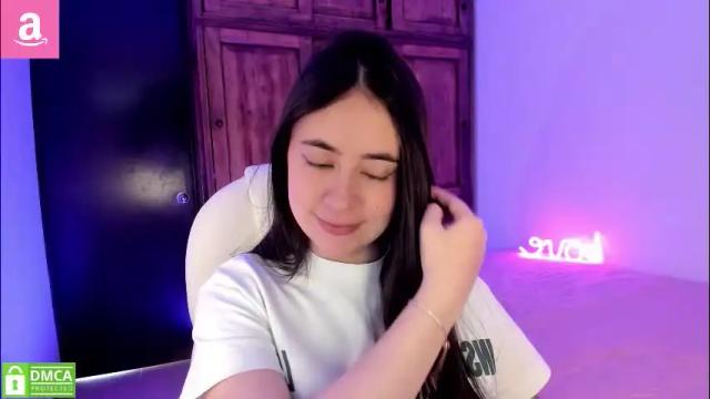 Image 7 of alicee_2 Stream on Chaturbate on 1 month ago