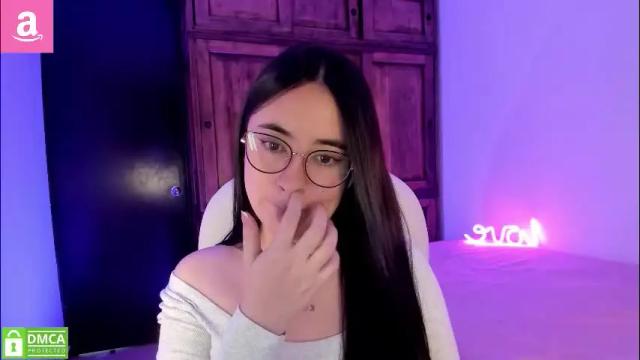 Image 4 of alicee_2 Stream on Chaturbate on 20 days ago