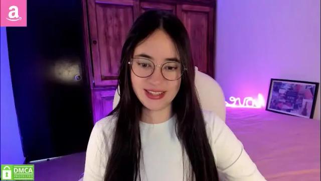 Image 3 of alicee_2 Stream on Chaturbate on 16 days ago