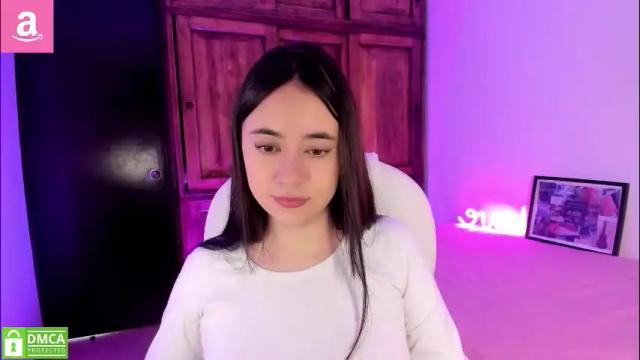 Image 6 of alicee_2 Stream on Chaturbate on 10 days ago