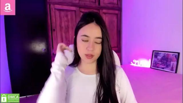 Image 8 of alicee_2 Stream on Chaturbate on 10 days ago