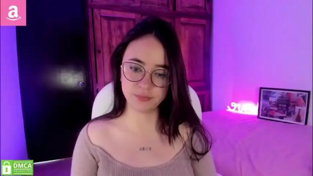 Image 12 of alicee_2 Stream on Chaturbate on 2 days ago