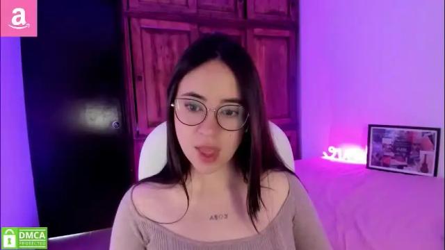 Image 6 of alicee_2 Stream on Chaturbate on 2 days ago