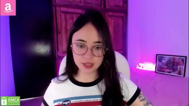 Image 4 of alicee_2 Stream on Chaturbate on 1 day ago