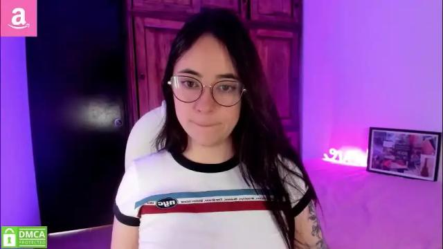 Image 8 of alicee_2 Stream on Chaturbate on 1 day ago