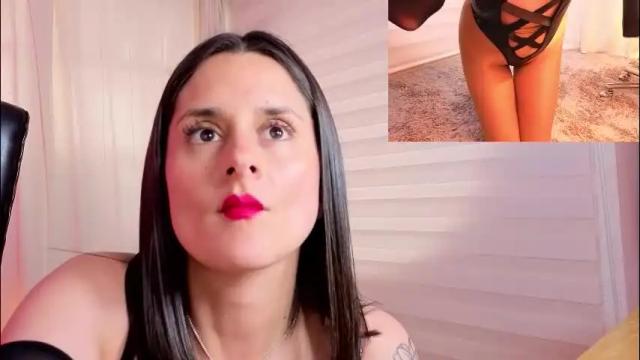 Image 4 of alicee_milf_ Stream on Chaturbate on 7 days ago